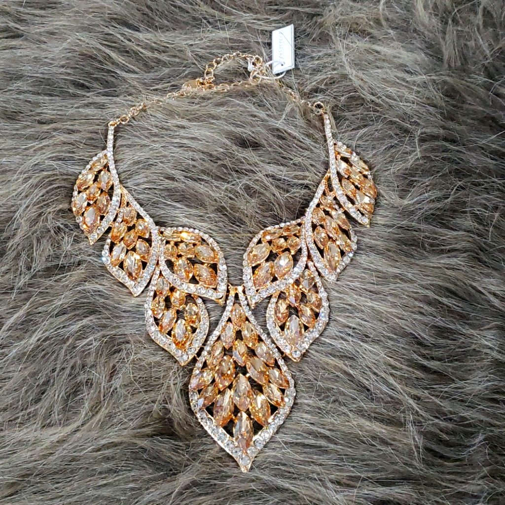 Persimmon Custom Jewelry Gold Tone Necklace